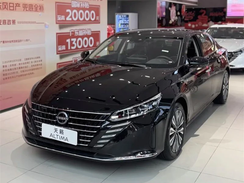 نيسان تيانا 2.0 لتر XE بيور 2024