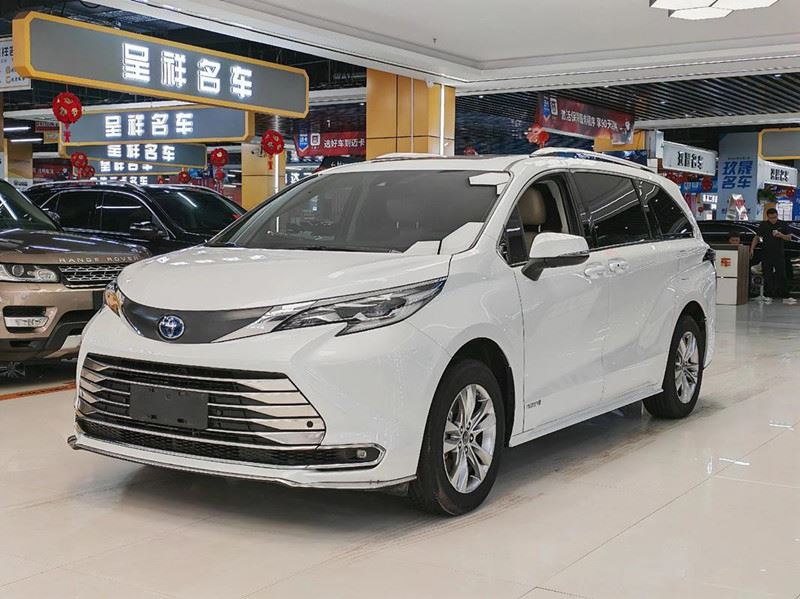 تويوتا سيينا سيينا 2.5L Hybrid Luxury